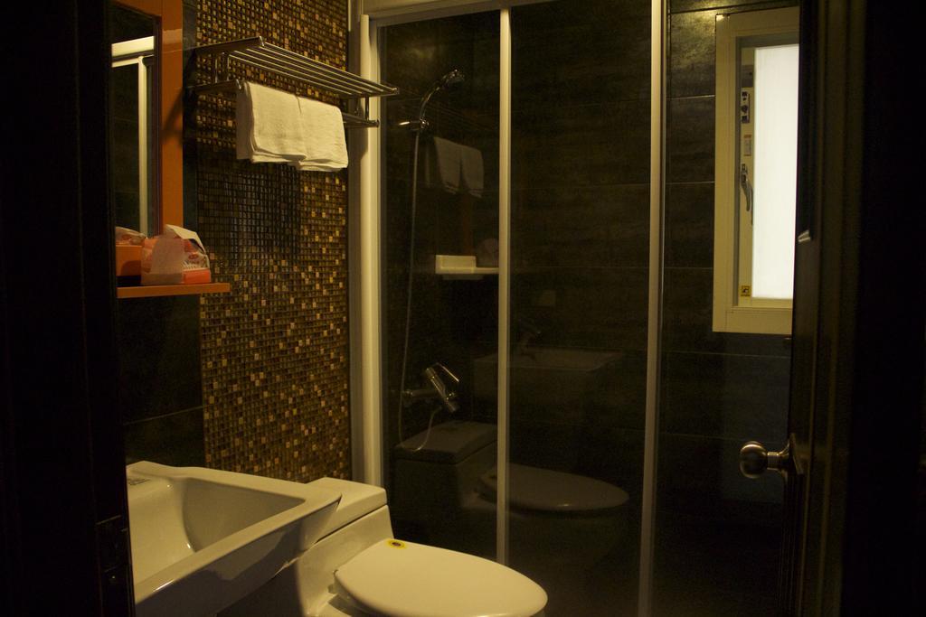 Wen-Feng House B&B Кэньдин Экстерьер фото
